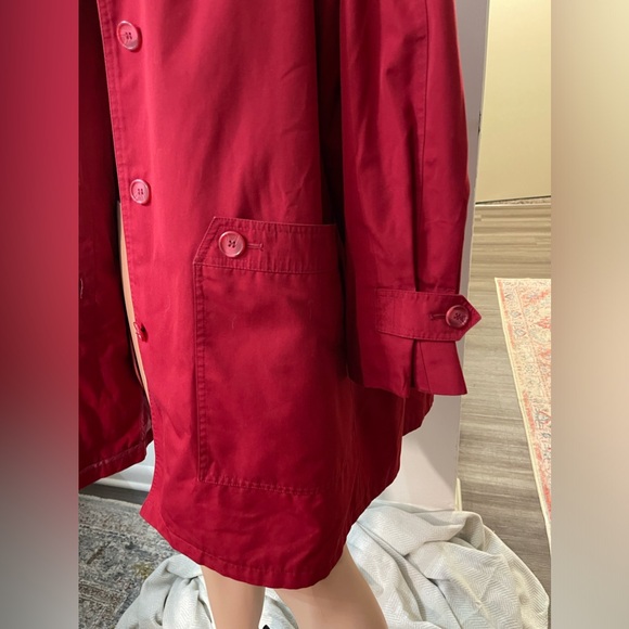 London Fog
Coat
Size: L - Picture 4 of 10